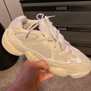 Yeezy 500 blush